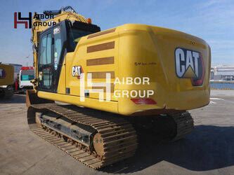 صورة ل حفارات مجنزرة 2025 كاتربيلر 320GC