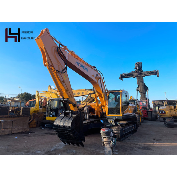 2023 Hyundai R220-9S-45110762