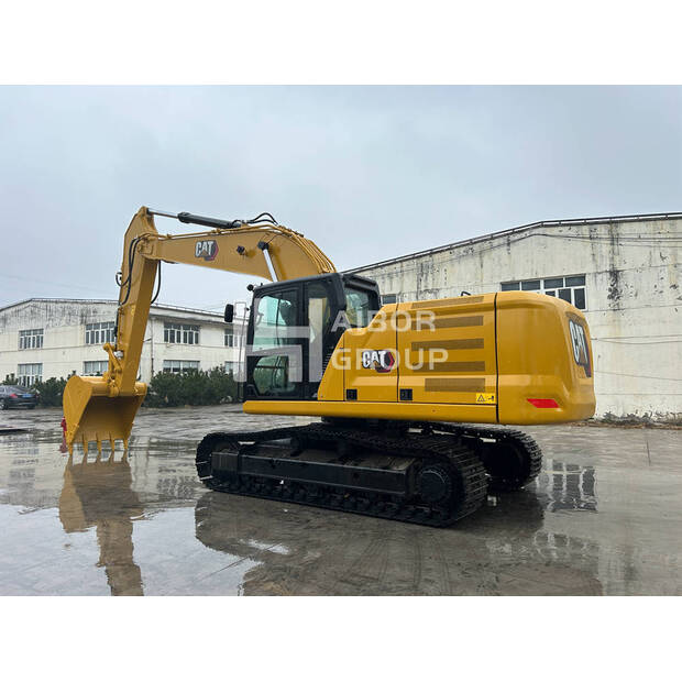 2024 كاتربيلر 323GC-45110801