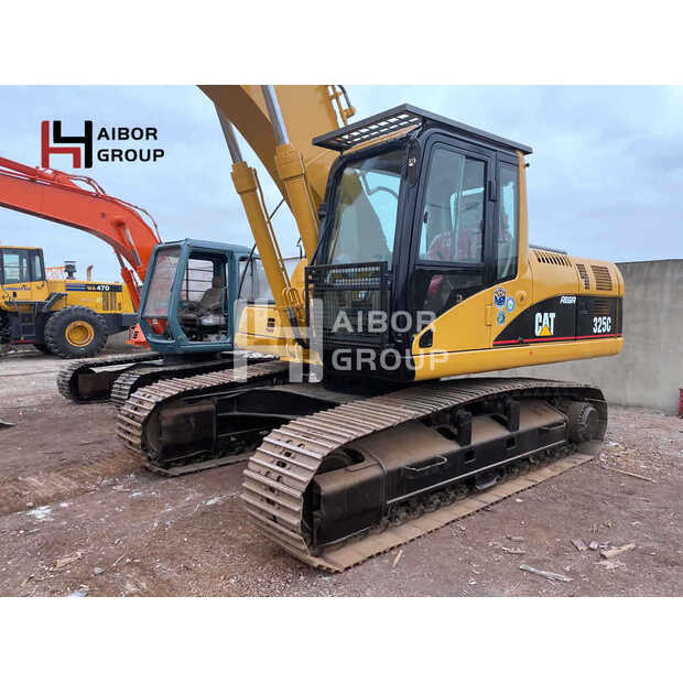 2016 Caterpillar 325C-45110837