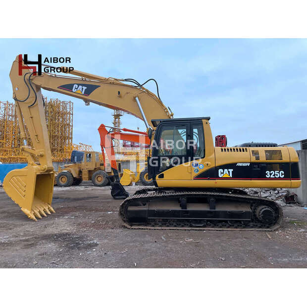 2016 Caterpillar 325C-45110841