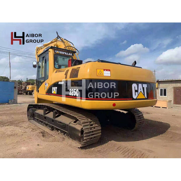 2016 Caterpillar 325C-45110848