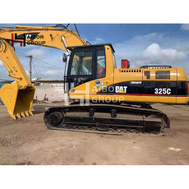 2016 Caterpillar 325C-45110849