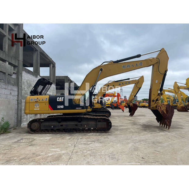 2016 Caterpillar 329D-45110868