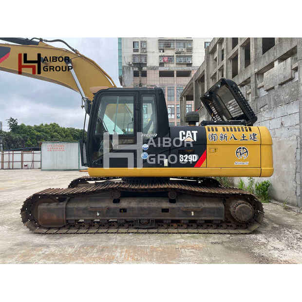 2016 Caterpillar 329D-45110871