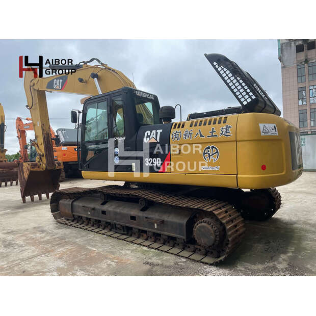 2016 Caterpillar 329D-45110873