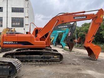 2017-daewoo-doosan-dh220lc-7-45110943