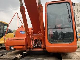 2017-daewoo-doosan-dh220lc-7-45110949