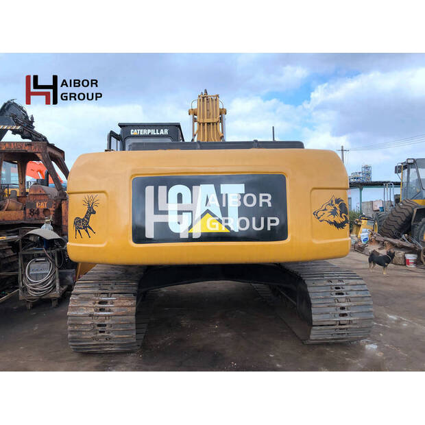 2017 Caterpillar 330D-45110970