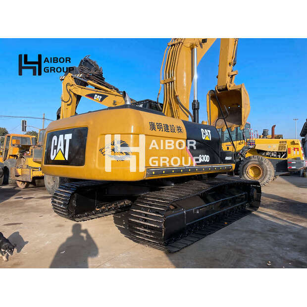 2017 Caterpillar 330D-45110972