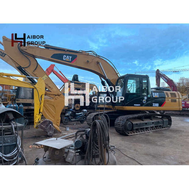 2018 Caterpillar 330D-45110993