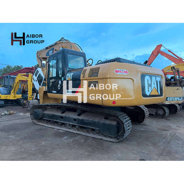 2018 Caterpillar 330D-45110997