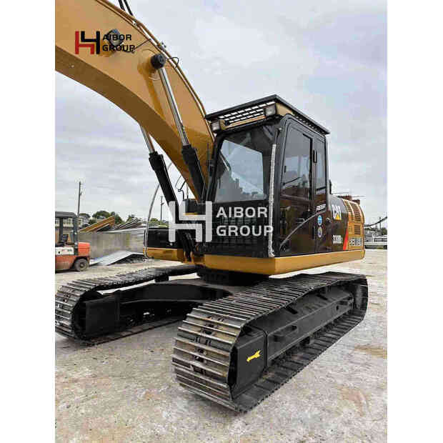 2020 كاتربيلر 330D-45111027