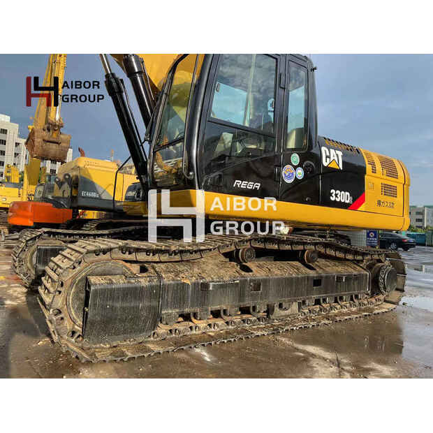 2021 كاتربيلر 330D-45111032