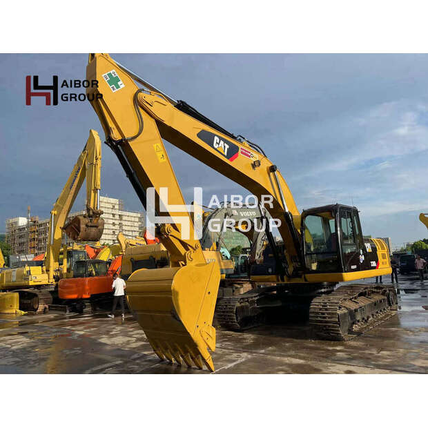 2021 كاتربيلر 330D-45111034