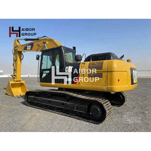 2022 كاتربيلر 330D2L-45111042