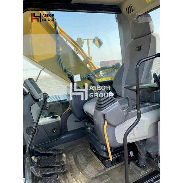 2022 كاتربيلر 330D2L-45111044