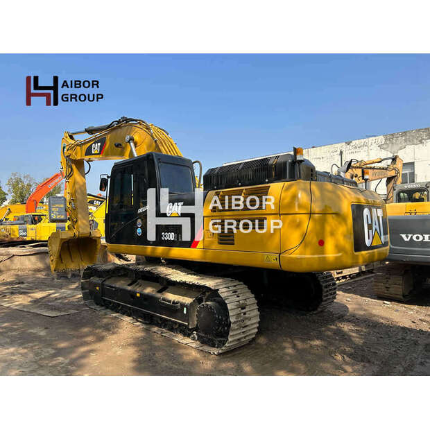 2023 Caterpillar 330D3L-45111057