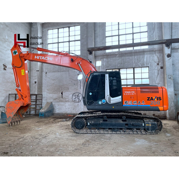 2024 Hitachi ZX200-3-45111086