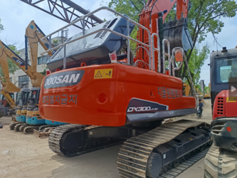 2023-daewoo-doosan-dx300-45111166