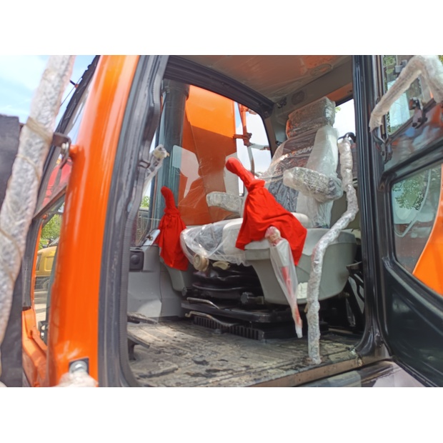 2023 Daewoo / Doosan DX300-45111174