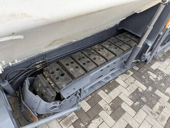 2013-vogele-s-1800-2-1408959-45111274