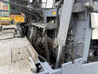 2013-vogele-s-1800-2-1408959-45111307