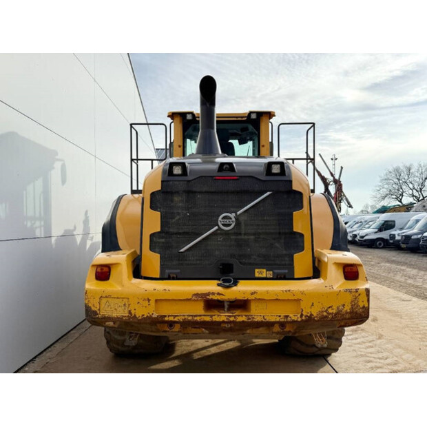 2013 فولفو L180G-45111774