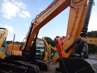 2023-hyundai-r220-9-1408993-45112583