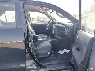 2025-toyota-fortuner-45112720