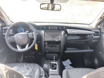 2025-toyota-fortuner-45112722