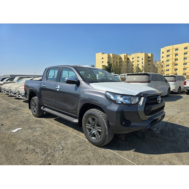 2025 Toyota HI-LUX-45112728