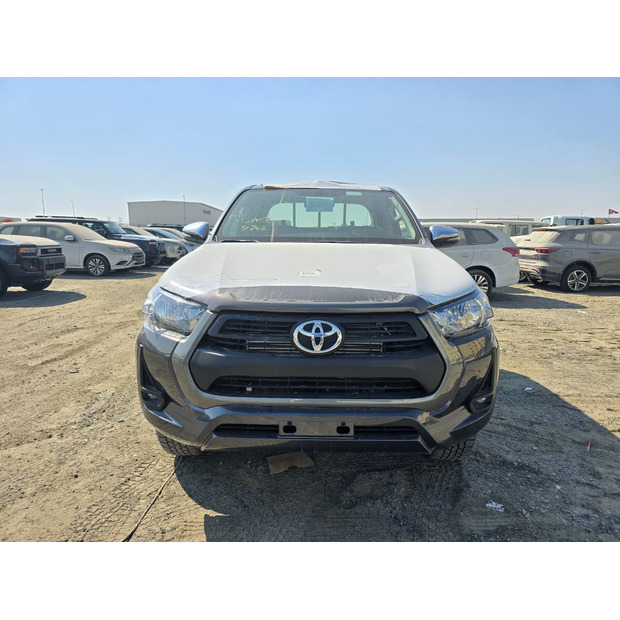2025 Toyota HI-LUX-45112731