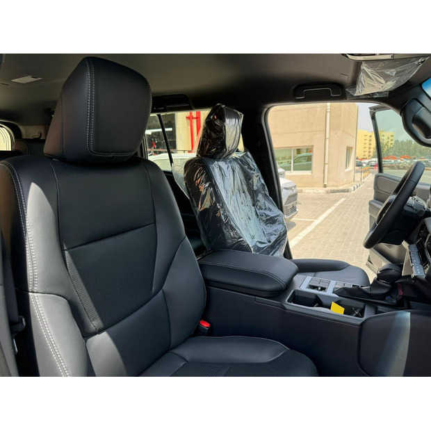 2025 Toyota Prado-45112806