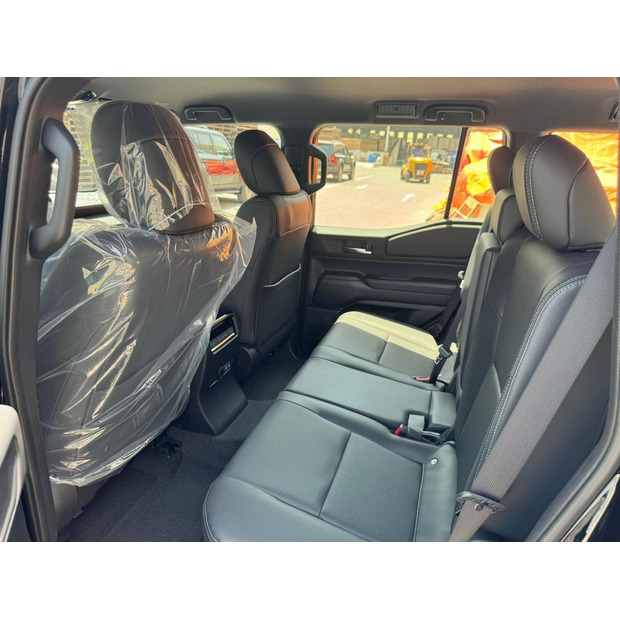 2025 Toyota Prado-45112813