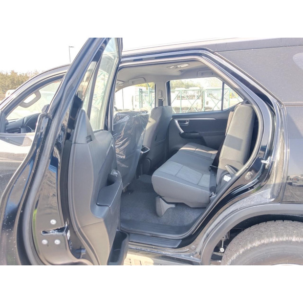 2025 تويوتا 2.4L SR5 Comfort 4WD-45112909