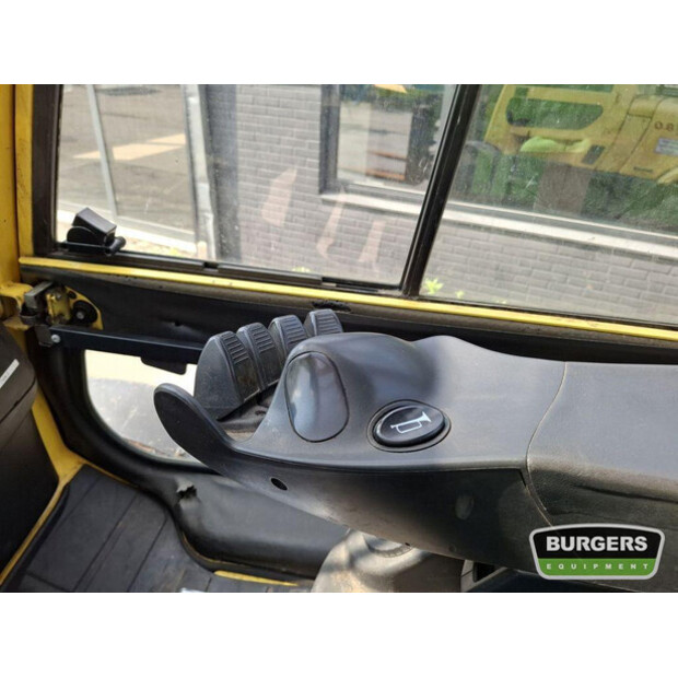 2011 Hyster H8.0FT-9-45112971