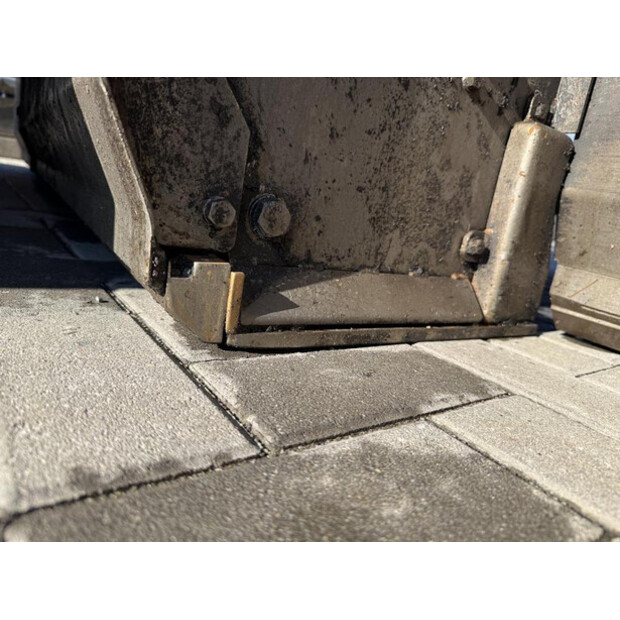 2012 ديناباك SD 2500 WS-45113008