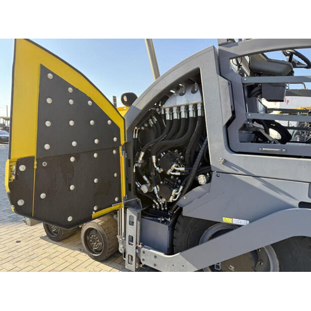 2012 ديناباك SD 2500 WS-45113040