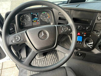 2025-mercedes-benz-arocs-4140-1323638-45113089