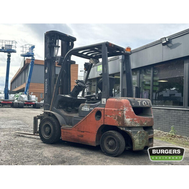 2008 Toyota 8FDF25-45113116