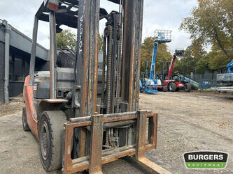 2008-toyota-8fdf25-1286233-45113122