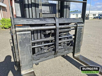 2002-carer-z65k-45113199