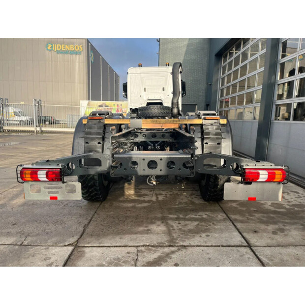 2025 Mercedes-Benz AROCS 3340-45113211