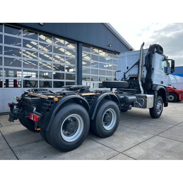 2025 Mercedes-Benz Arocs 4058 AS-45113307