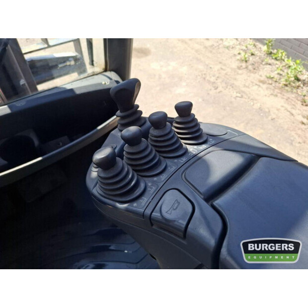 2016 Linde H25T-45113338