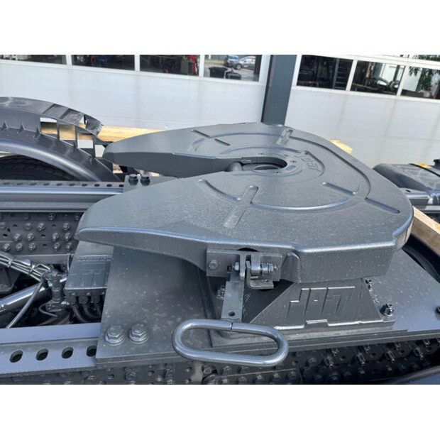 2025 Mercedes-Benz Arocs 4058 AS-45113372