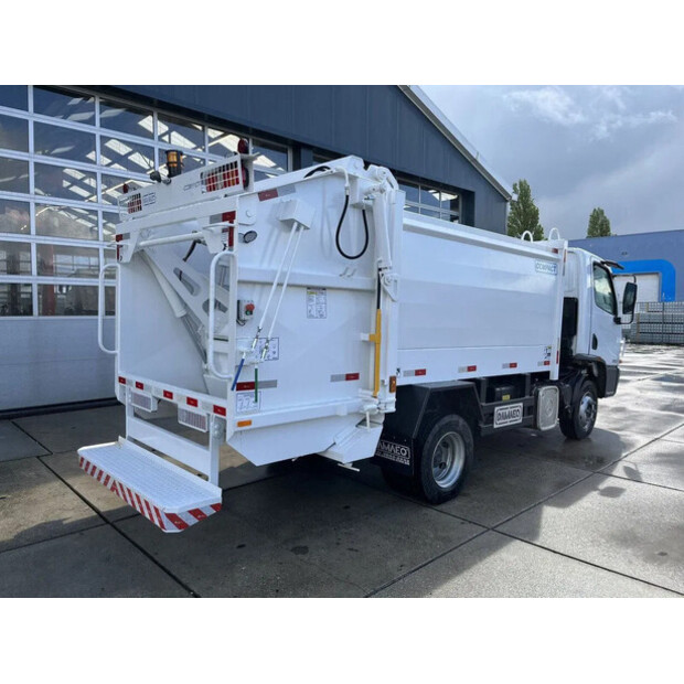 2025 Mercedes-Benz Accelo 815-45113393