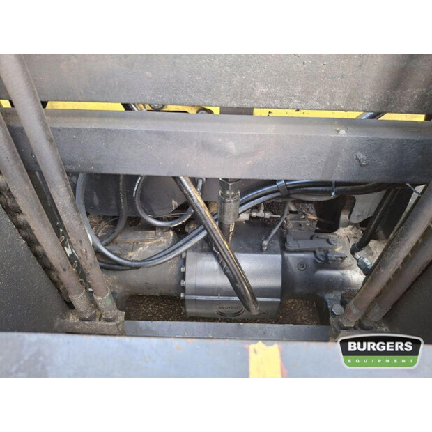 2013 Hyster H8.0FT-9-45113524