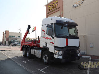 Image for SKID STEERS 2016 Renault 480